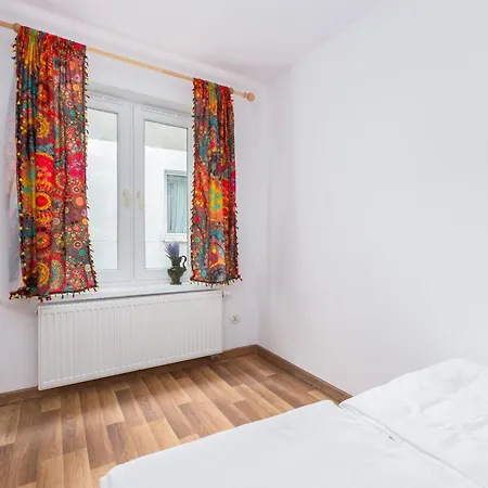 Oliwa Bohemian By Bookinghost Apartman Gdańsk