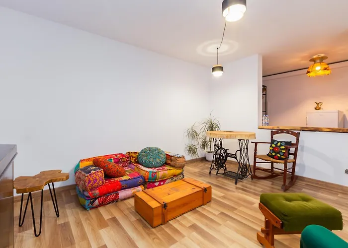 Oliwa Bohemian By Bookinghost * Gdańsk